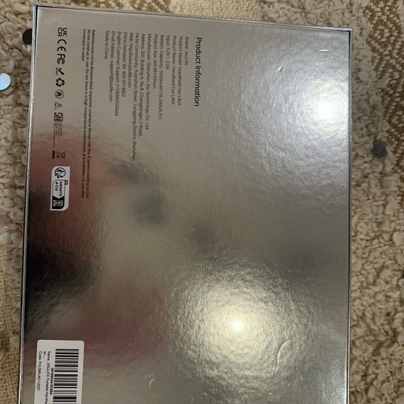 Silver Handheld Fan - Picture 2 of 6